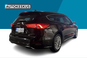 Ford Focus esikatselu 22