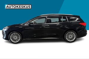Ford Focus esikatselu 2