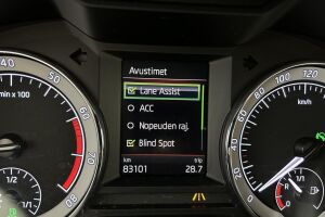 Skoda Octavia esikatselu 16