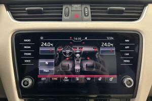 Skoda Octavia esikatselu 28