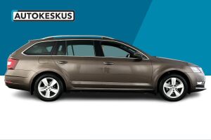 Skoda Octavia esikatselu 4