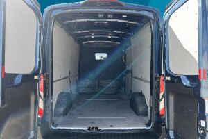 Ford Transit esikatselu 9