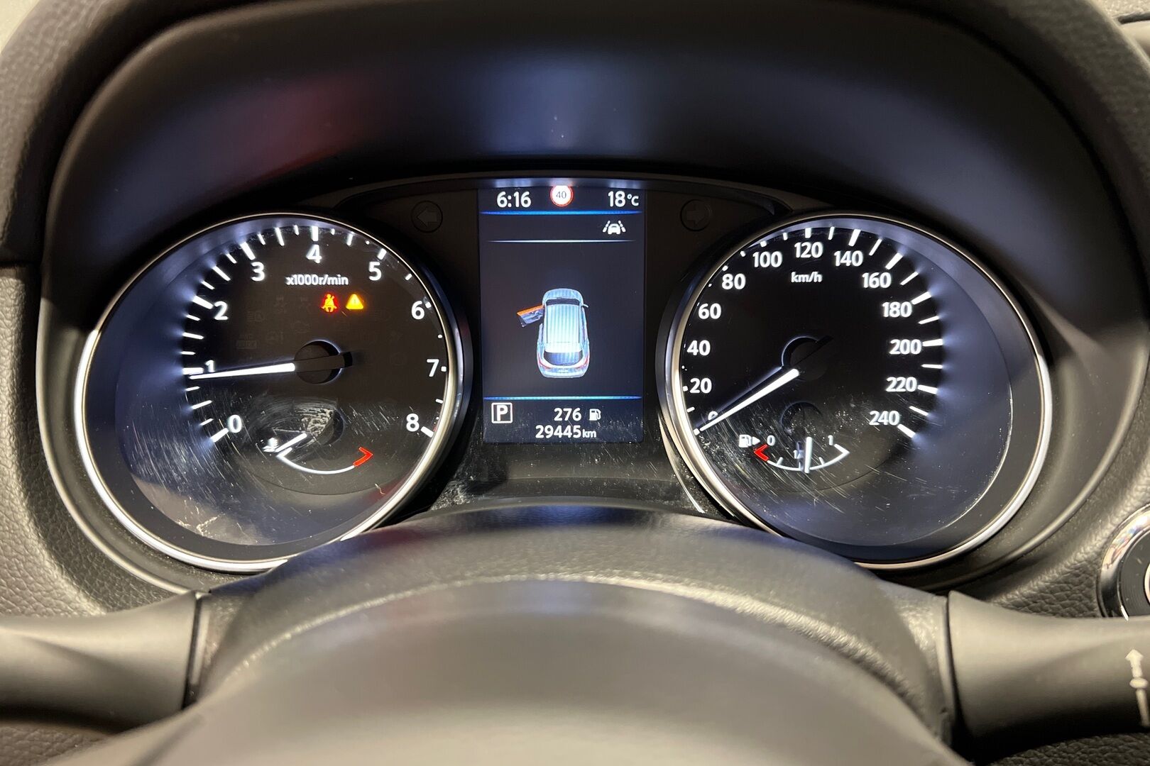 Nissan Qashqai iso kuva 14