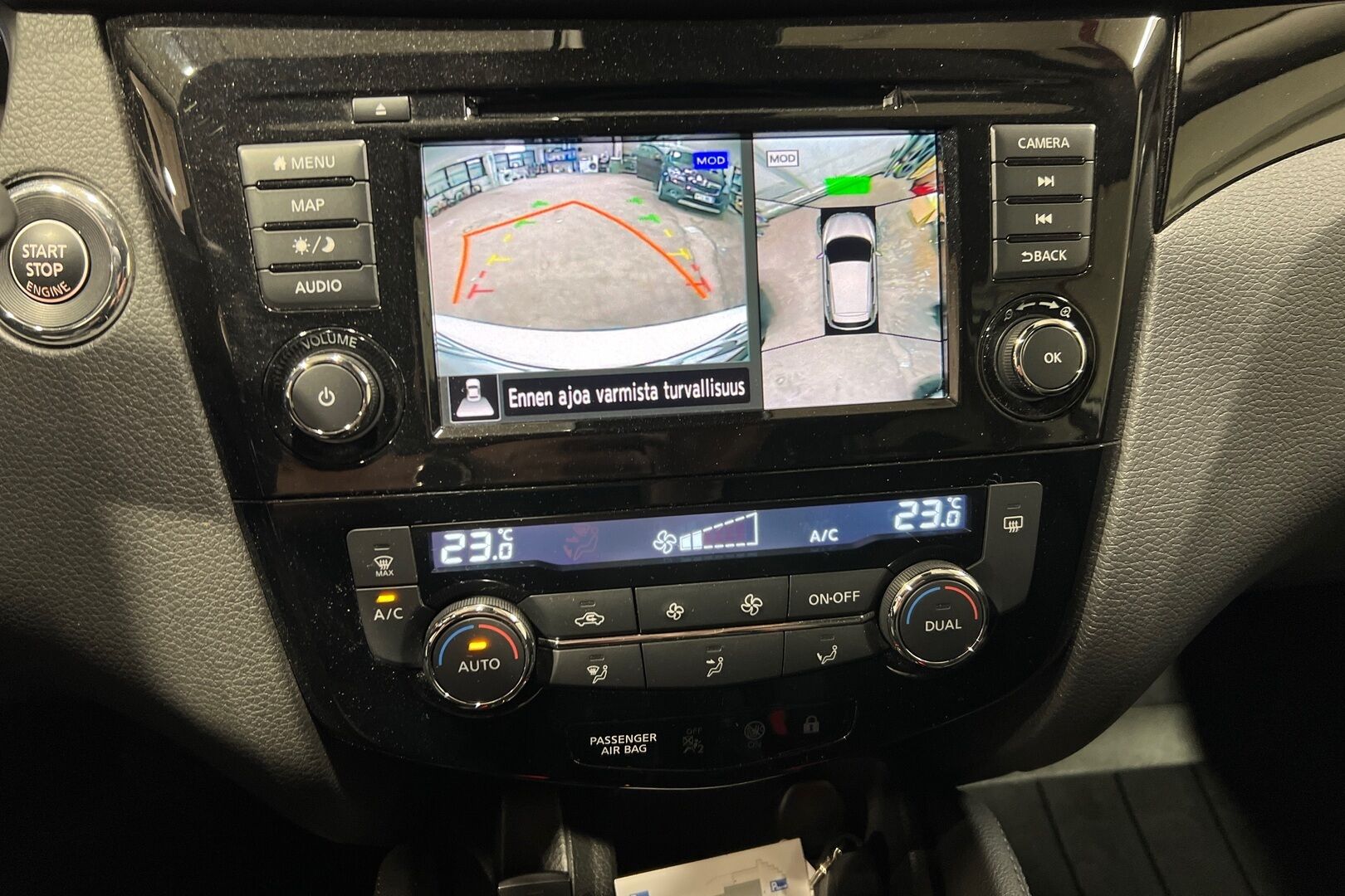 Nissan Qashqai iso kuva 17