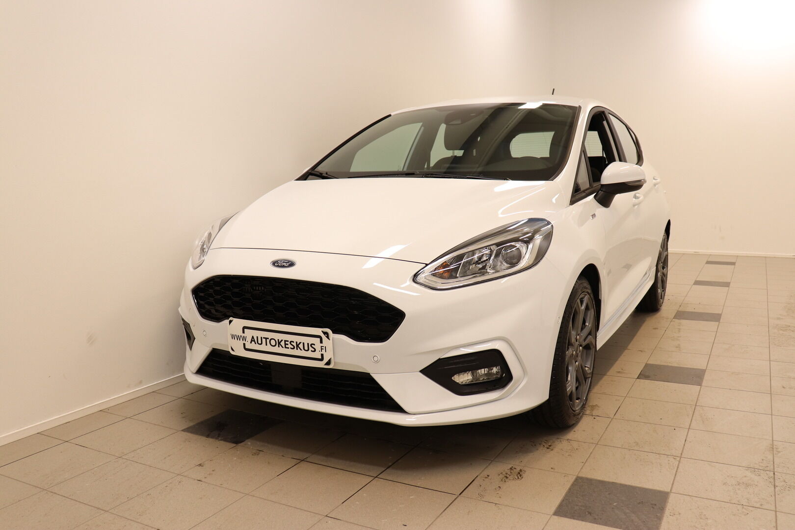 Ford Fiesta iso kuva 0