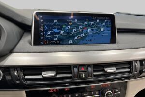 BMW X5 esikatselu 16