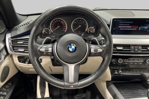 BMW X5 esikatselu 29