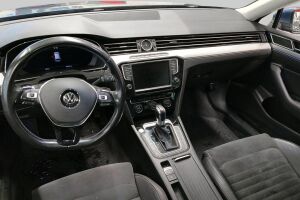 Volkswagen Passat esikatselu 1