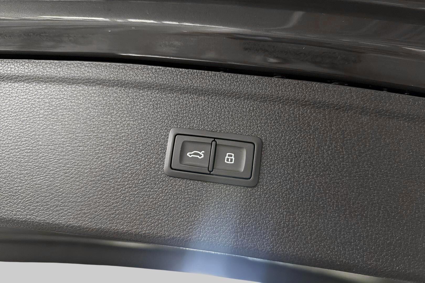 Audi Q5 iso kuva 15