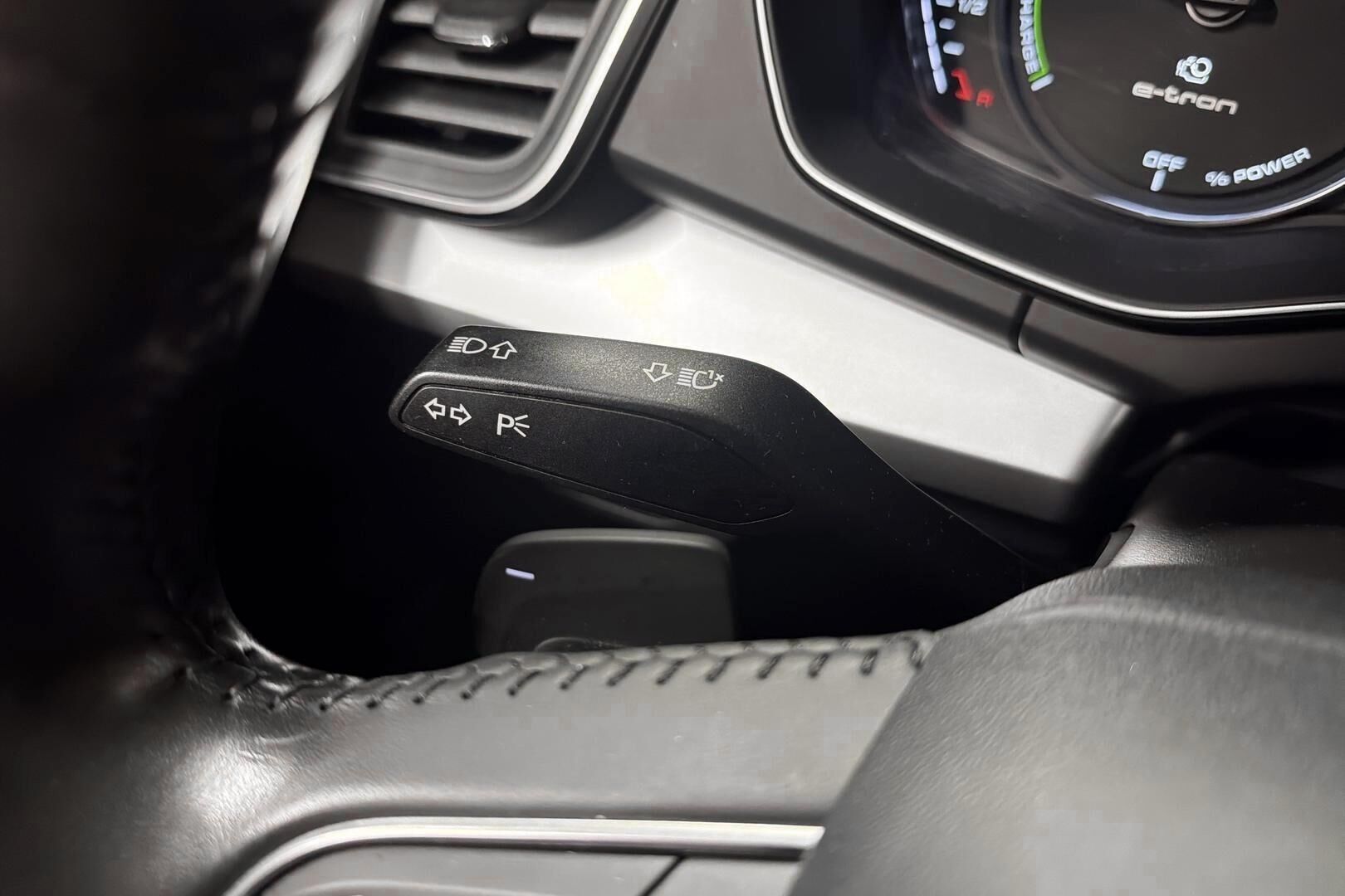 Audi Q5 iso kuva 22