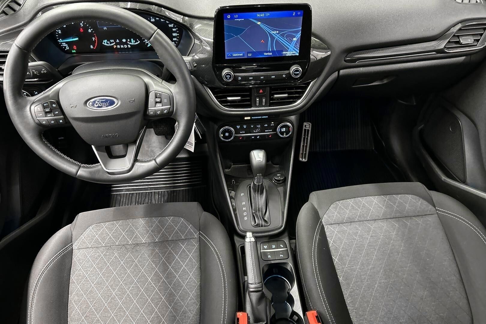 Ford Fiesta iso kuva 11