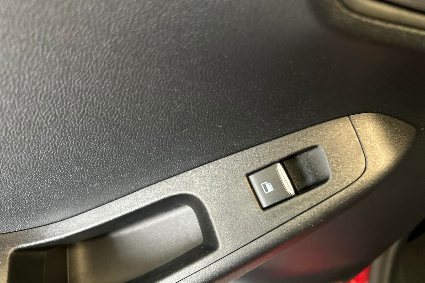 Ford Puma iso kuva 15