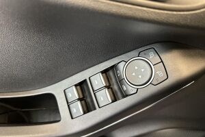 Ford Puma esikatselu 16