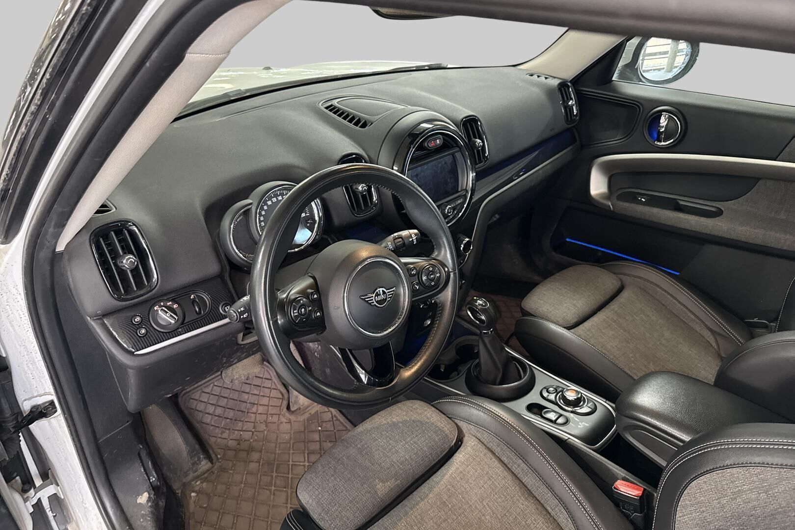 MINI Countryman iso kuva 2