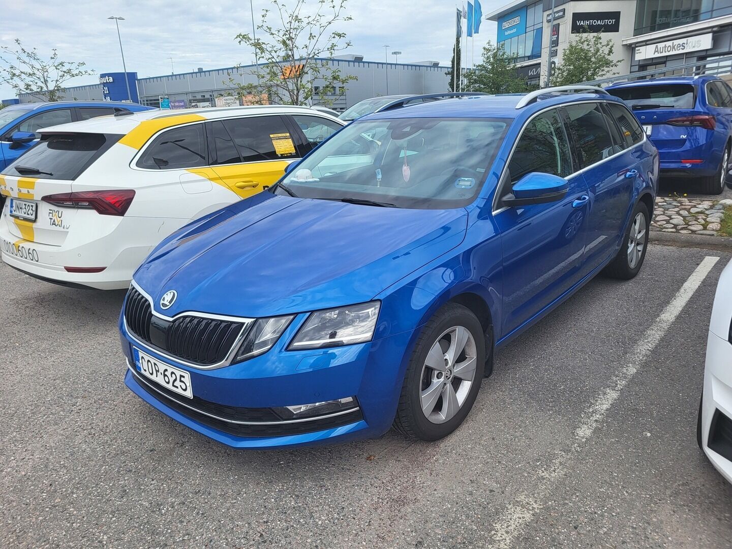 Skoda Octavia iso kuva 0