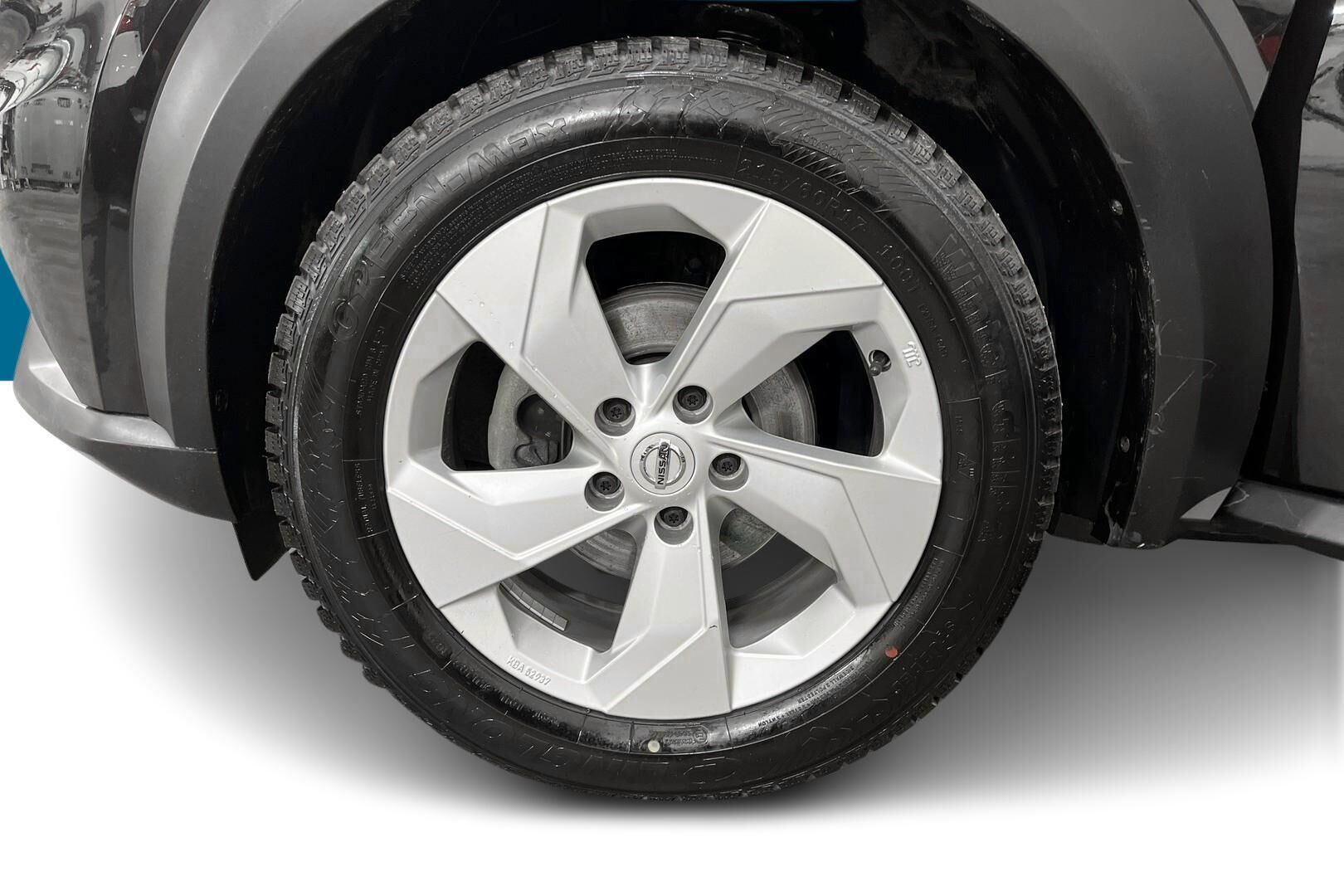 Nissan Juke iso kuva 13