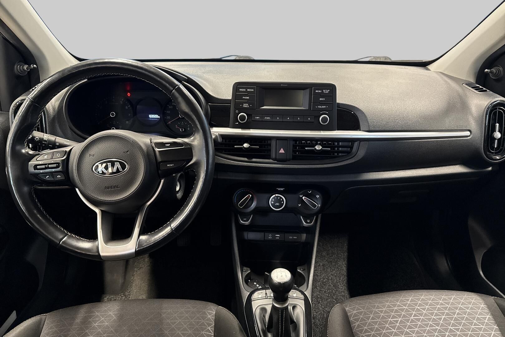Kia Picanto iso kuva 11