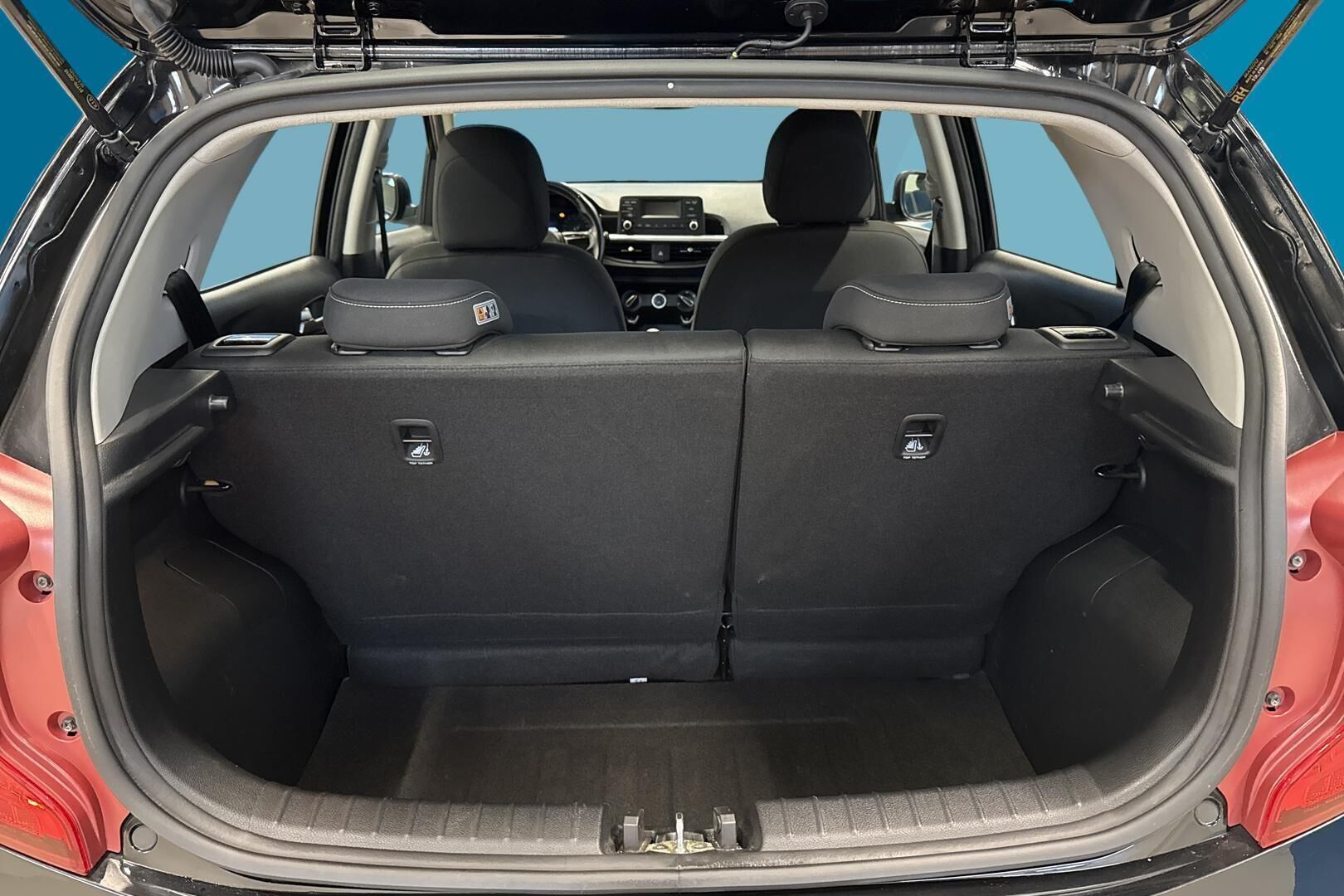 Kia Picanto iso kuva 12