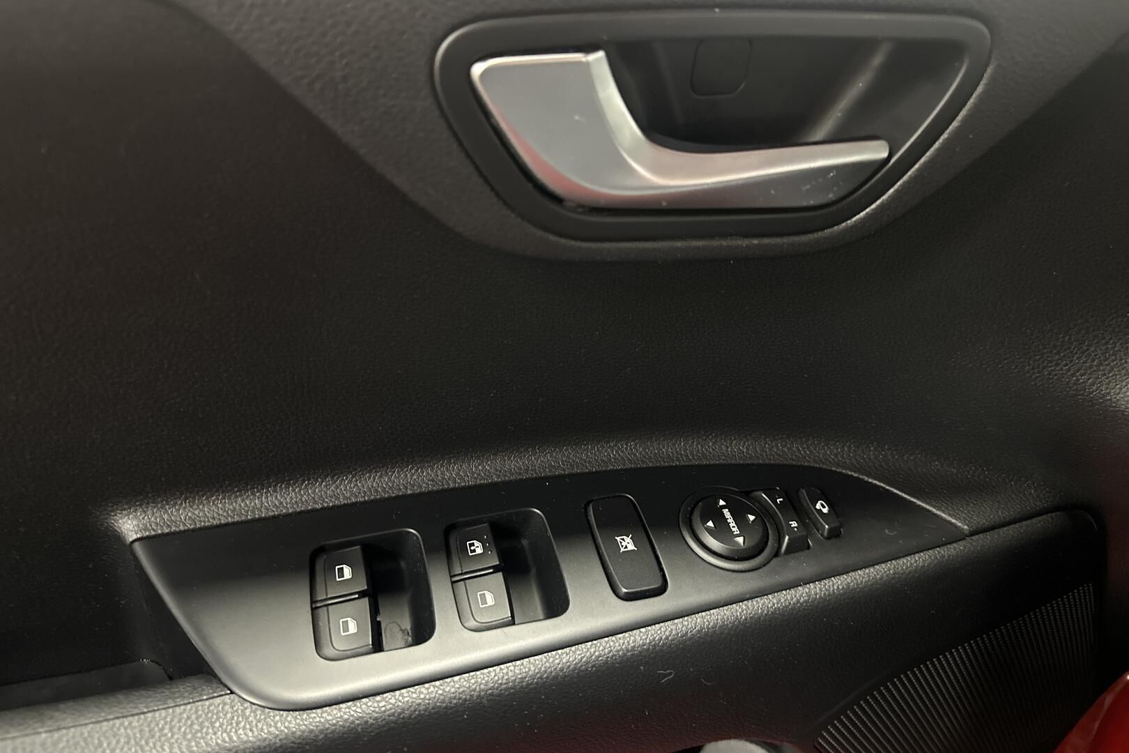 Kia Rio iso kuva 22