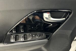 Kia Niro plug-in esikatselu 27