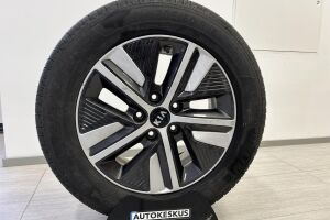 Kia Niro plug-in esikatselu 18