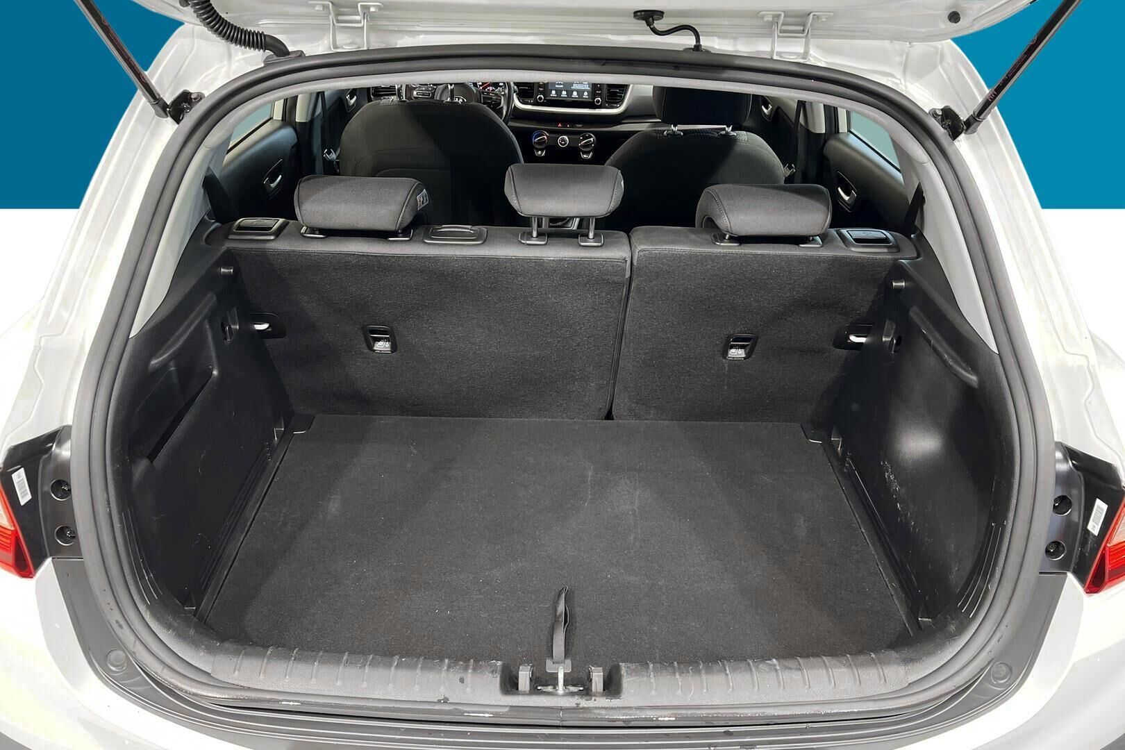 Kia Stonic iso kuva 12