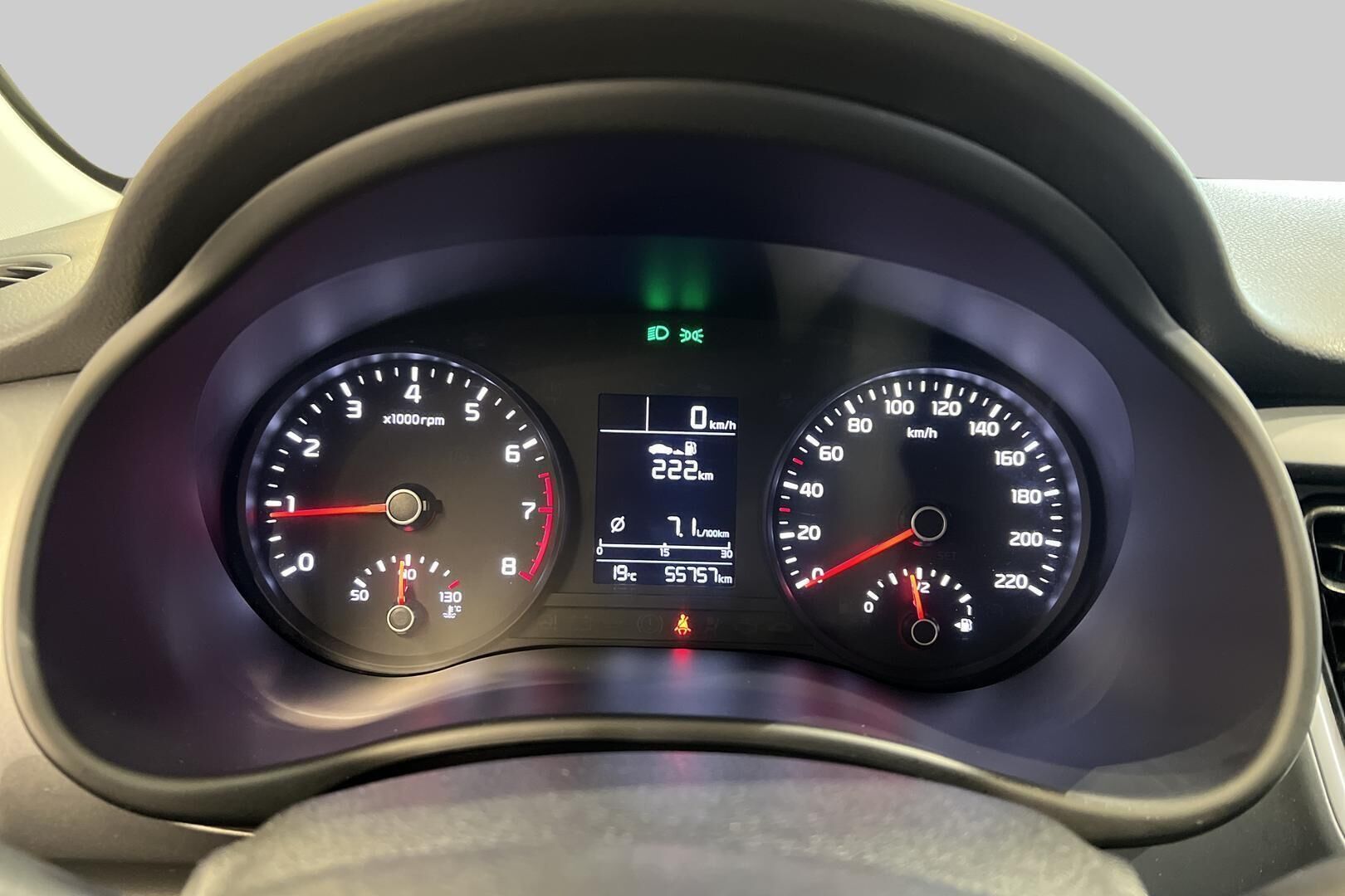 Kia Stonic iso kuva 14