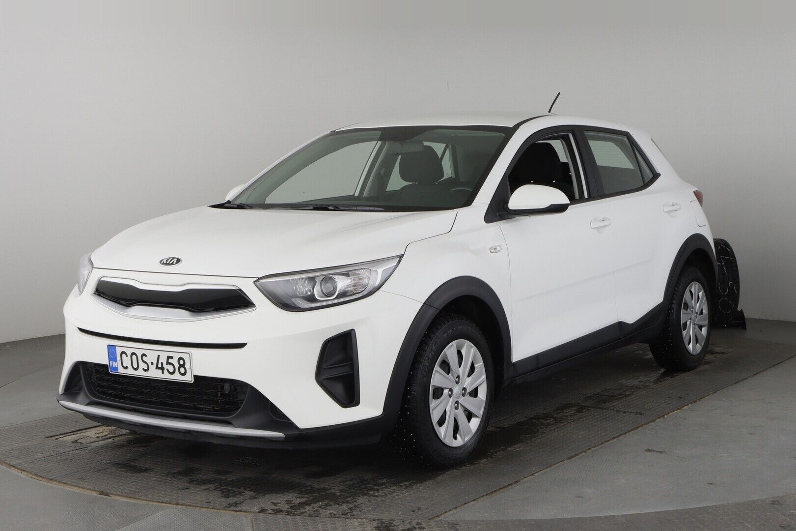 Kia Stonic iso kuva 0