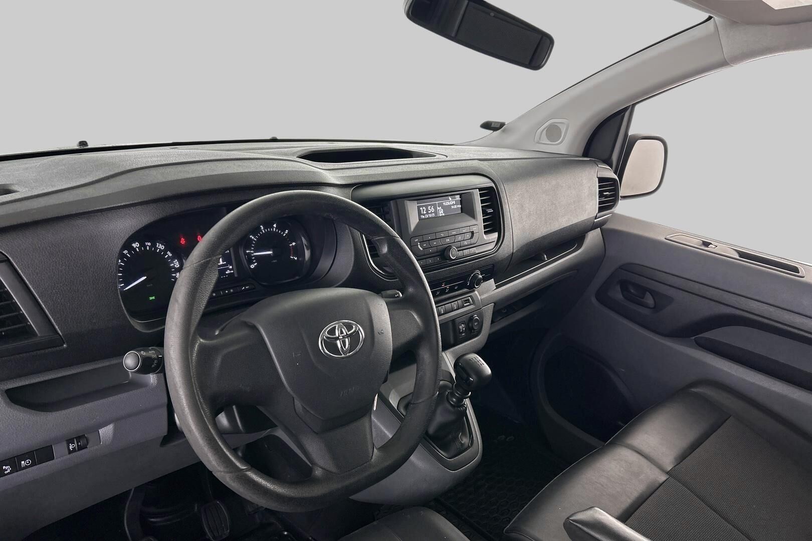 Toyota Proace iso kuva 11