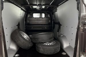 Toyota Proace esikatselu 19