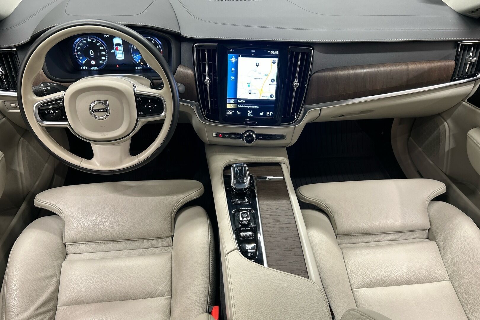 Volvo S90 iso kuva 5