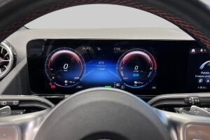 Mercedes-Benz B esikatselu 10