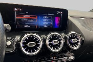Mercedes-Benz B esikatselu 12