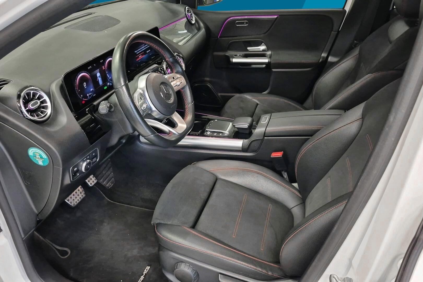 Mercedes-Benz B iso kuva 4