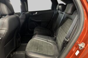 Ford Kuga esikatselu 10