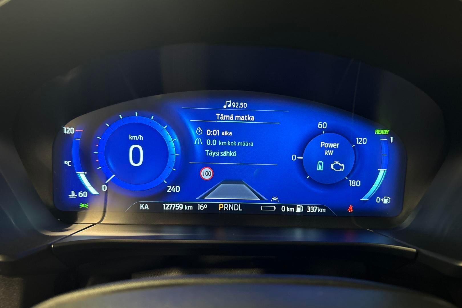 Ford Kuga iso kuva 18