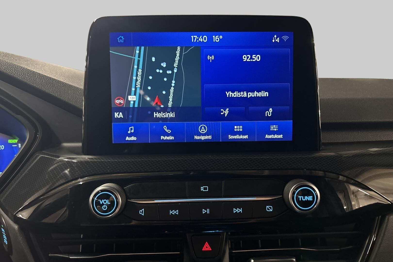 Ford Kuga iso kuva 25