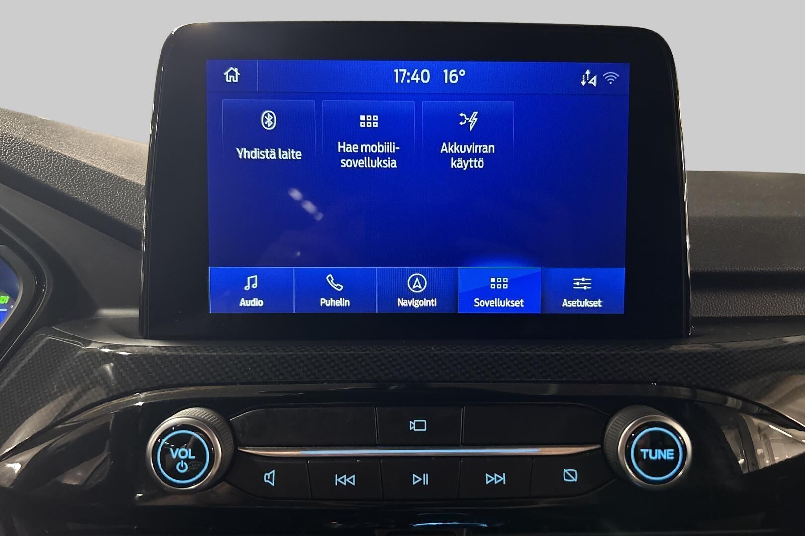 Ford Kuga iso kuva 30