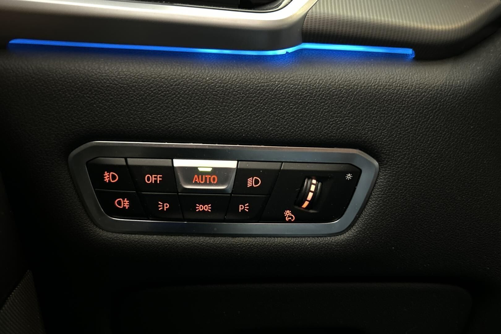 BMW X5 iso kuva 22