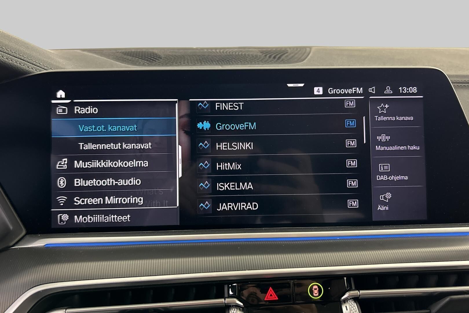 BMW X5 iso kuva 25