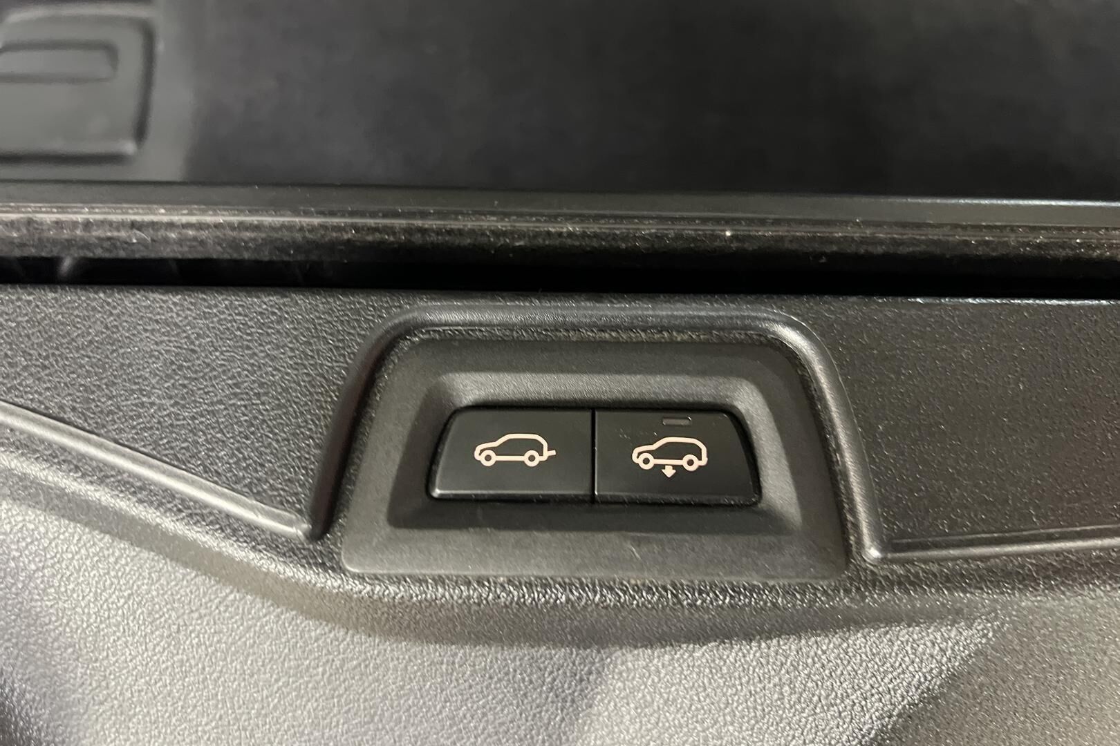 BMW X5 iso kuva 14