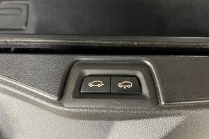 BMW X5 esikatselu 14