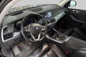 BMW X5 esikatselu 2