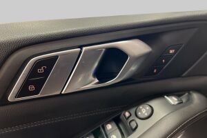 BMW X5 esikatselu 19