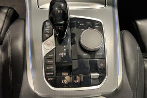 BMW X5 esikatselu 25