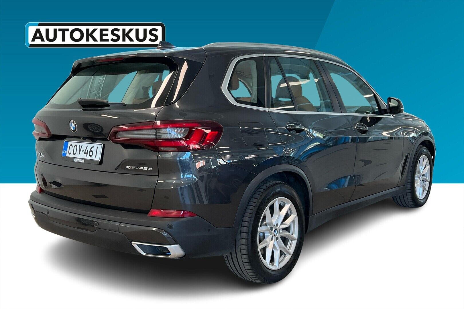 BMW X5 iso kuva 1