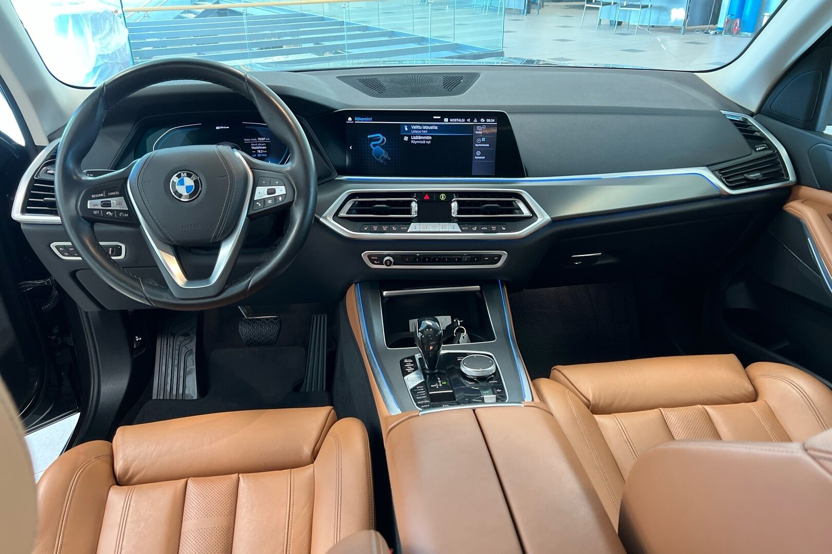 BMW X5 iso kuva 18