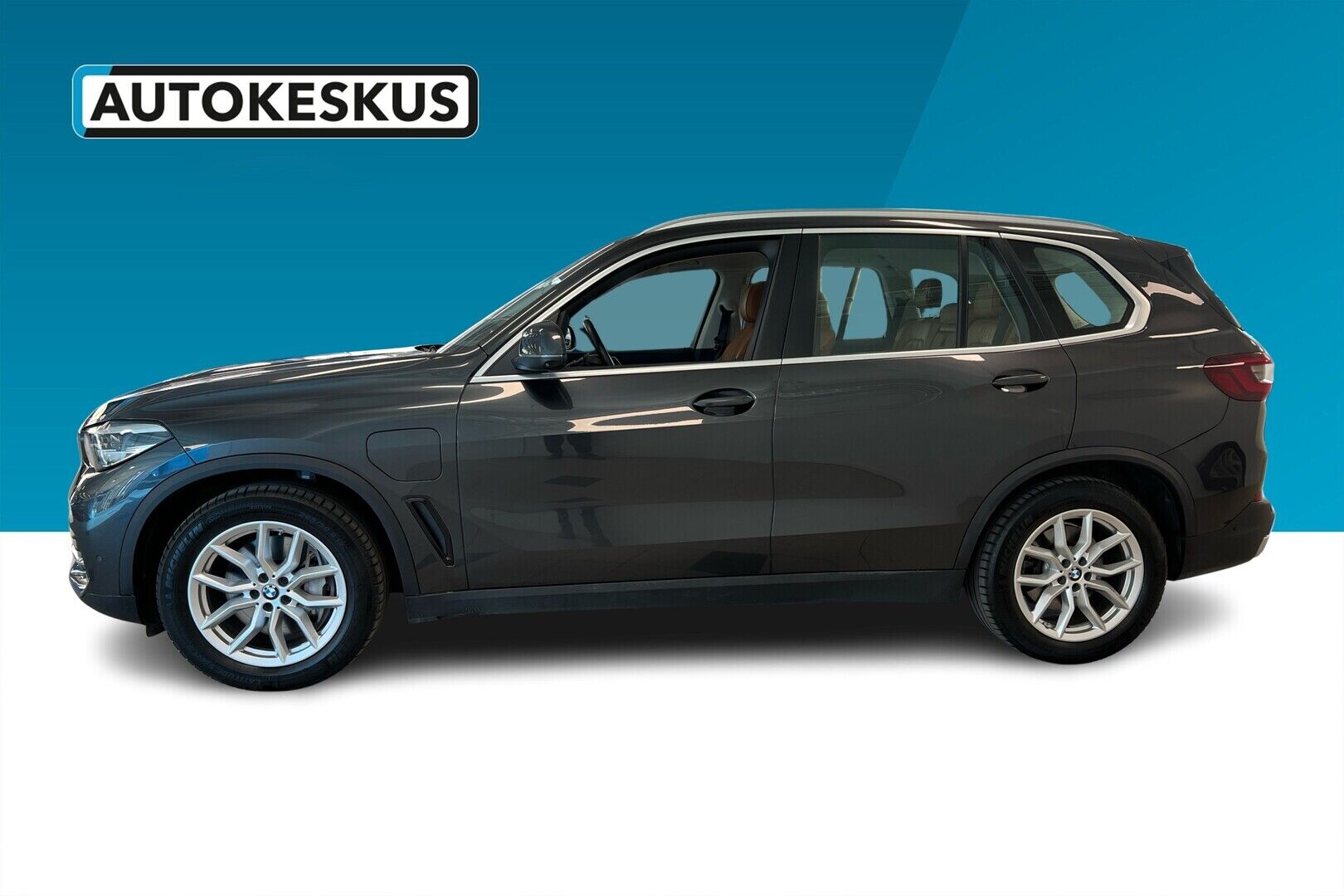 BMW X5 iso kuva 4