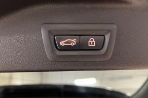 BMW X5 esikatselu 10
