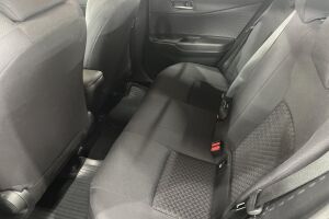 Toyota C-HR esikatselu 8